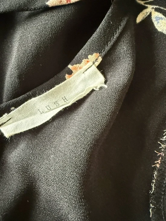 Lush Black Floral Mini Dress Women’s XL Flowy Strappy Swing - Picture 3 of 5